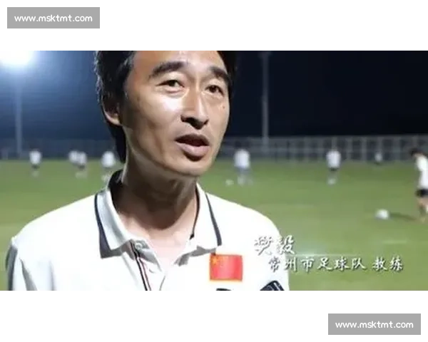 常州官方玩转 “苏超梗王”:输球不输流量,自嘲成就城市新名片 常州官方玩转 “苏超梗王”:输球不输流量,自嘲成就城市新名片